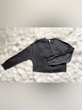 EUC LULULEMON ATHLETICA Size 4 Women’s Abrasion-Resistant Training Long Sleeve